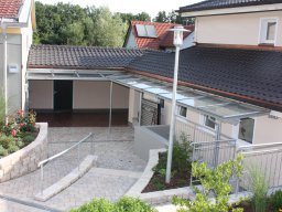 Ueberdachung Eingangsbereich-089